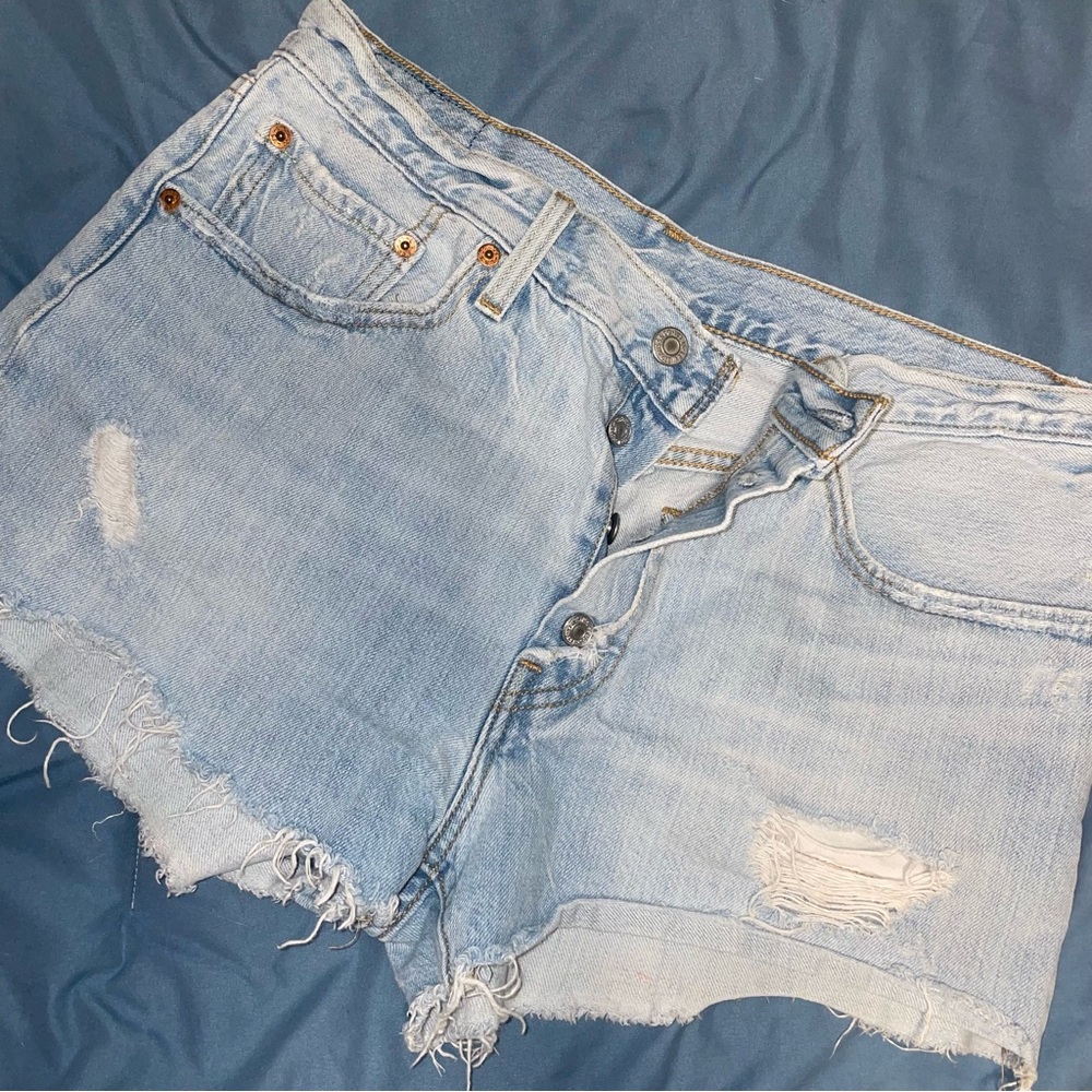 Levi shorts